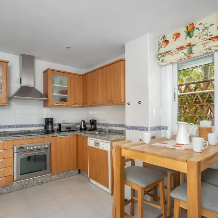 Las Adelfas Apartment *