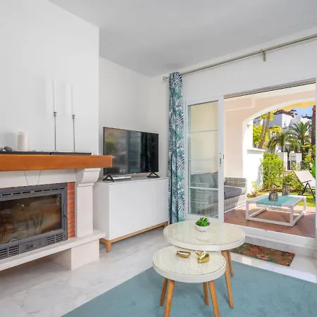 Apartment Las Adelfas *